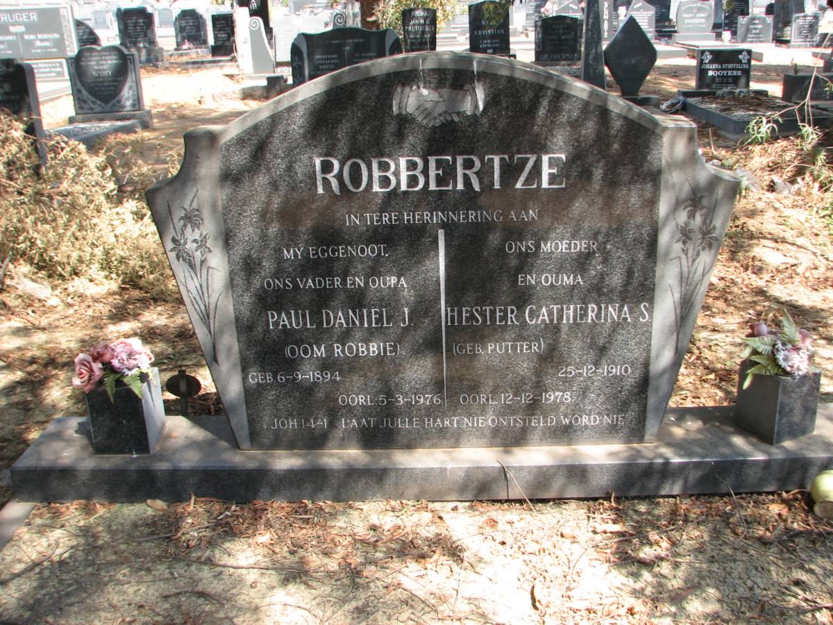 ROBBERTZE Paul Daniel J. 1894-1976 &amp; Hester Catharina S. PUTTER 1910-1978