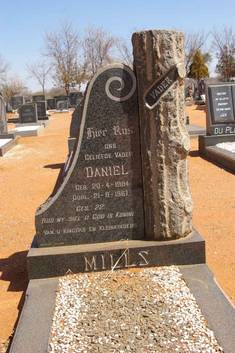 MILLS Daniel 1884-1967