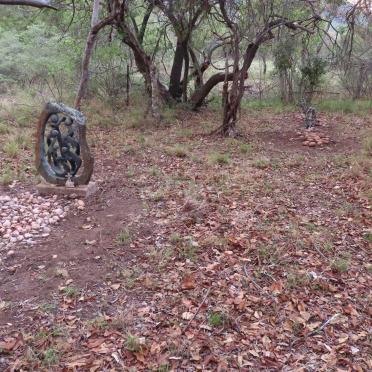 Limpopo, LEPHALALE / ELLISRAS district, Rural (farm cemeteries)