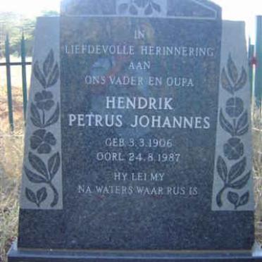 Limpopo, LEPHALALE district, Bultfontein 145, farm cemetery