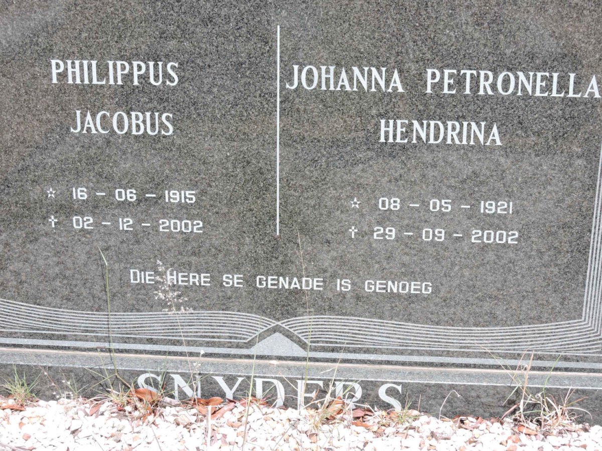 SNYDERS Philippus Jacobus 1915-2002 &amp; Johanna Petronella Hendrina 1921-2002