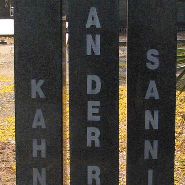 RIET Kahn, van der 1912-1990 &amp; Sannie 1914-1998