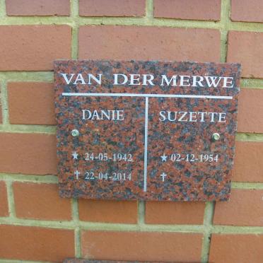 MERWE Danie, van der 1942-2014 &amp; Suzette 1954-