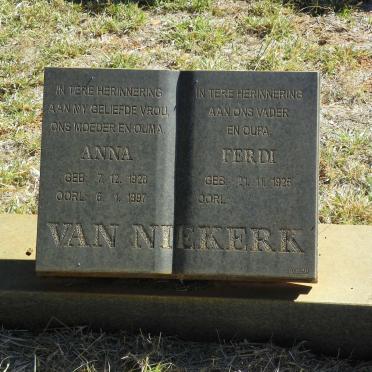 NIEKERK Ferdi, van 1926- &amp; Anna 1928-1997