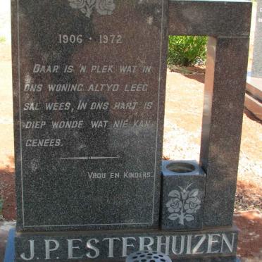 ESTERHUIZEN J.P. 1906-1972