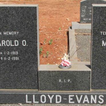 EVANS Harold O., Lloyd 1919-1991 &amp; Martha J. 1923-1991