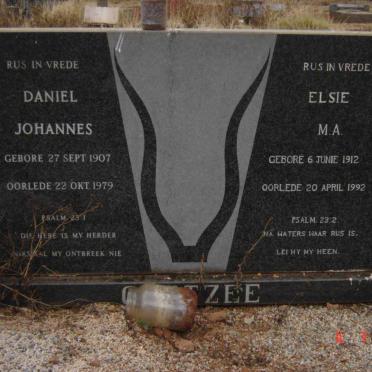 COETZEE Daniel Johannes 1907-1979 &amp;  Elsie M.A. 1912-1992