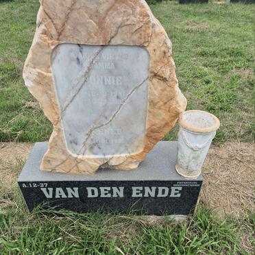 ENDE Bonnie, van den 1921-200? :: VAN DEN ENDE Renee 1925- _1