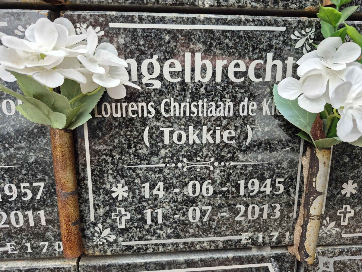 ENGELBRECHT Lourens Christiaan de Kl[erk] 1945-2013 