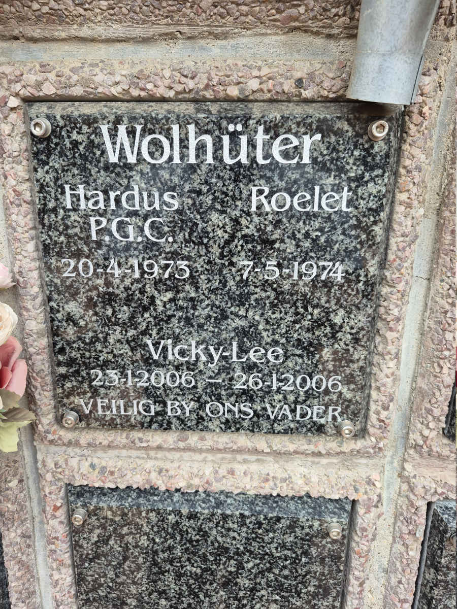 WOLHUTER P.G.C. 1973- & Roelet 1974- :: WOLHUTER Vicky-Lee2006-2006