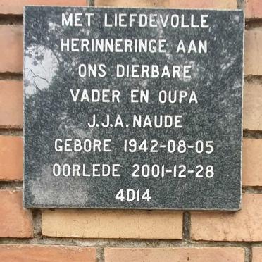 NAUDE J.J.A. 1942-2001