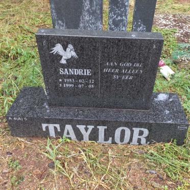 TAYLOR Sandrie 1953-1999