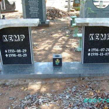 KEMP Flip 1933-1998 &amp; Susie 1936-1998