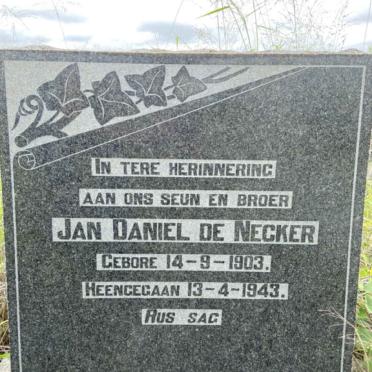 Limpopo, POLOKWANE district, Platkopje 811, Platkoppies, farm cemetery