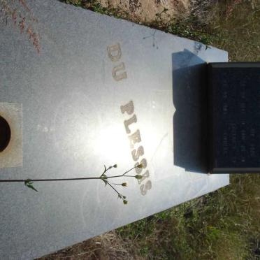 PLESSIS Lewies Johannes, du 1947-1983