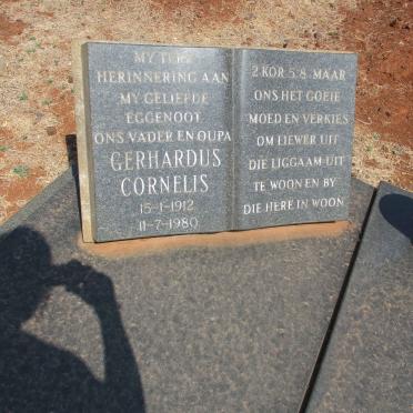 PRINSLOO Gerhardus Cornelis 1912-1980 &amp; Wilhelmina 1920- 