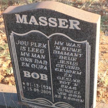 MASSER Bob 1936-2009