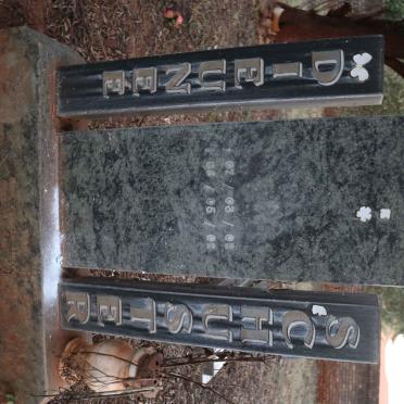 SCHUSTER Dieuneé 2002-2002