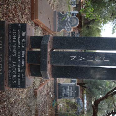 VILJOEN Johannes Jacobus 1947-1986