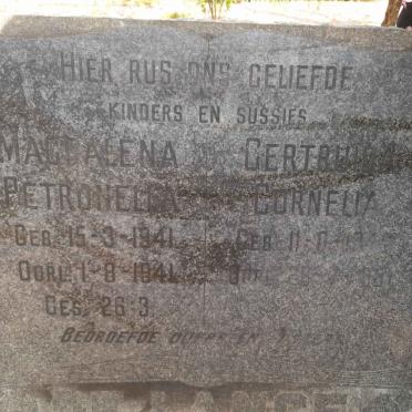 LANGE Magdalena Petronella, de 1941-1941 :: DE LANGE Gertruida Cornelia 1946-1957 