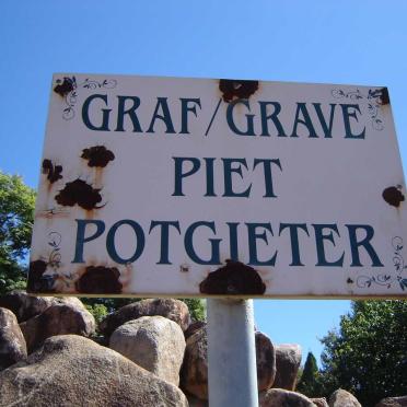 Limpopo, MOKOPANE, Ruiterweg, Piet Potgieter Single Grave