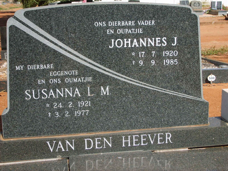 HEEVER Johannes J., van den 1920-1985 & Susanna L.M. 1921-1977