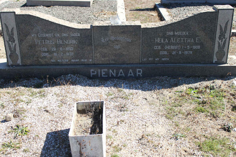 PIENAAR Petrus Hendrik 1893-1970 & Heila Aletta E. HERBST 1908-1979