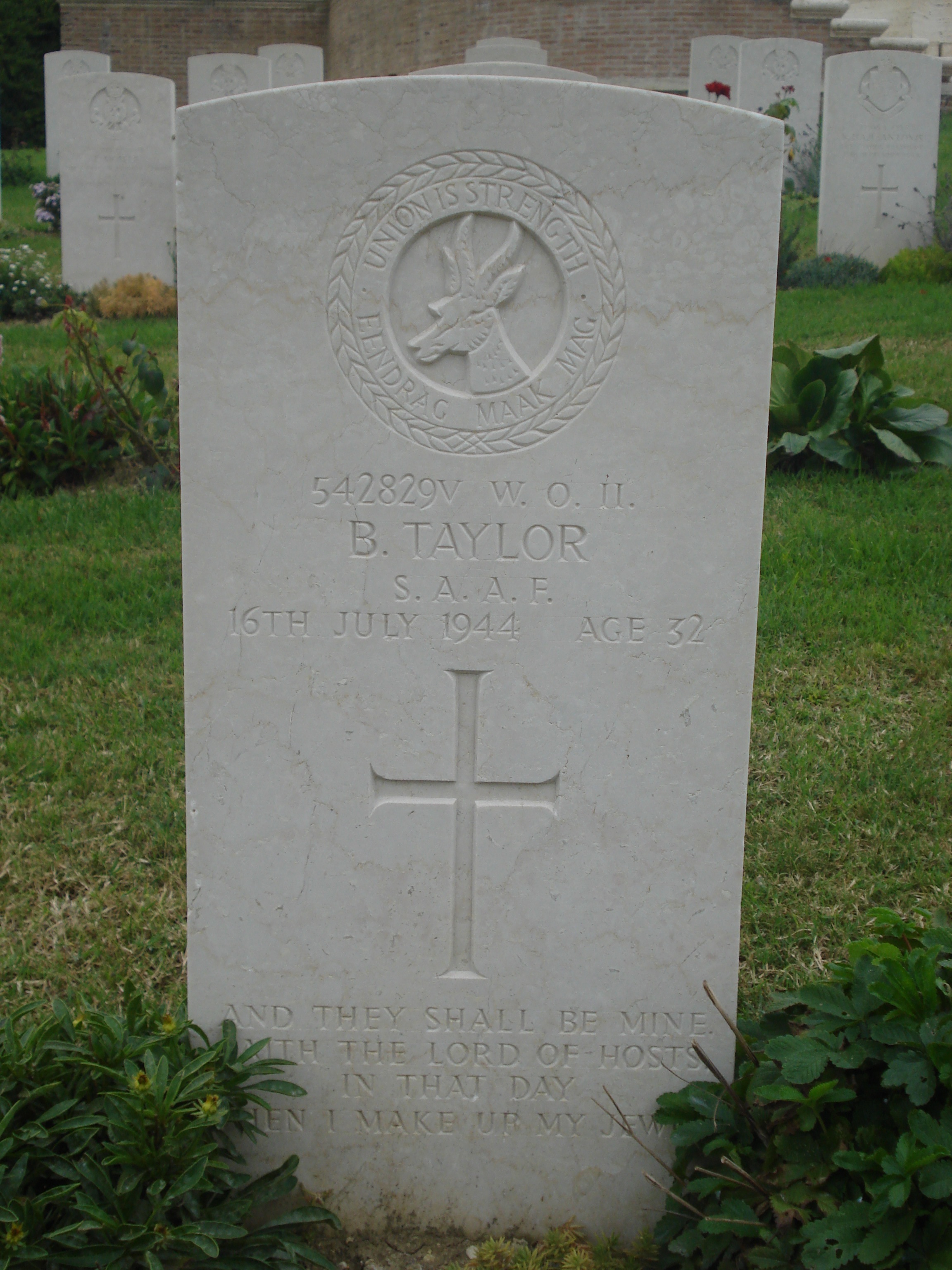 TAYLOR B. -1944