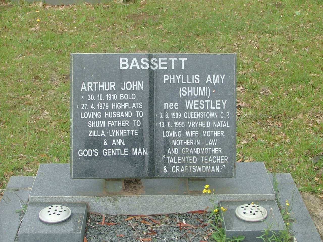 BASSETT Arthur John 1910-1979 & Phyllis Amy WESTLEY 1909-1995