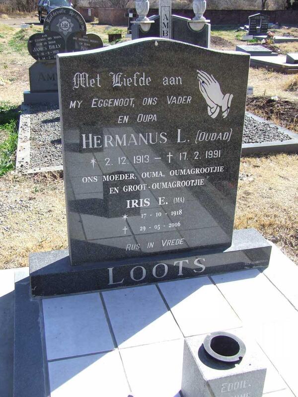 LOOTS Hermanus L. 1913-1991 & Iris E. 1918-2006