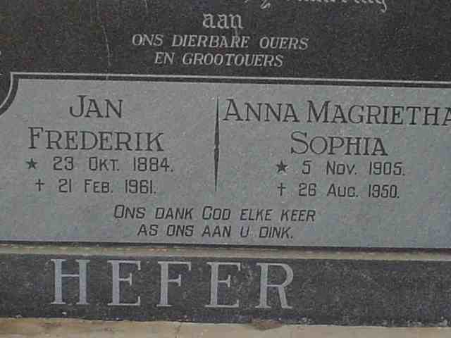 HEFER Jan Frederik 1884-1961 & Anna Magrietha Sophia 1905-1950
