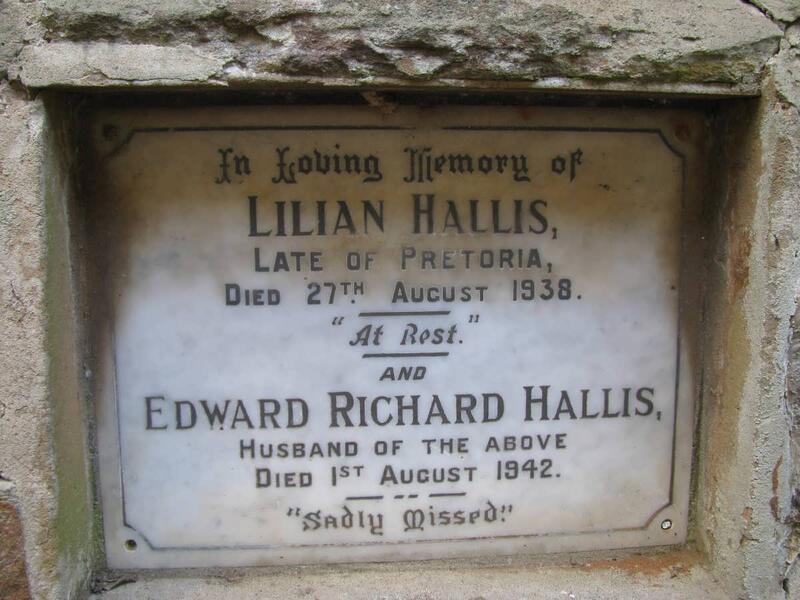 HALLIS Edward Richard -1942 & Lilian -1939