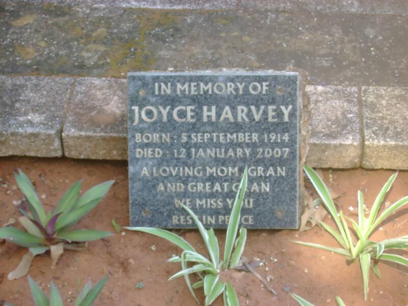 HARVEY Joyce 1914-2007