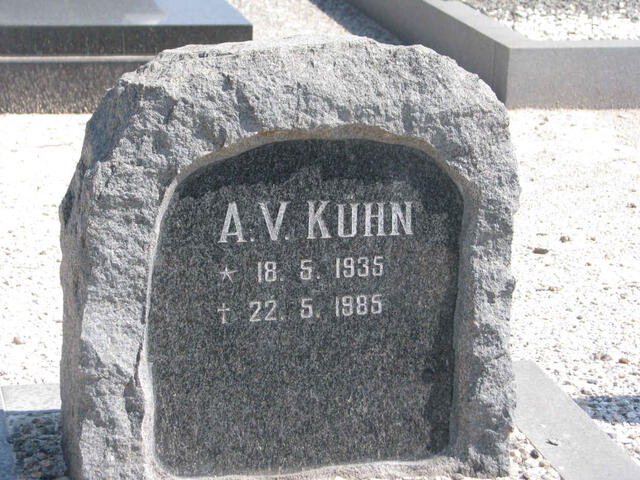 KÜHN A.V. 1935-1985