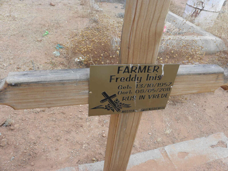 FARMER Freddy Inis 1957-2011