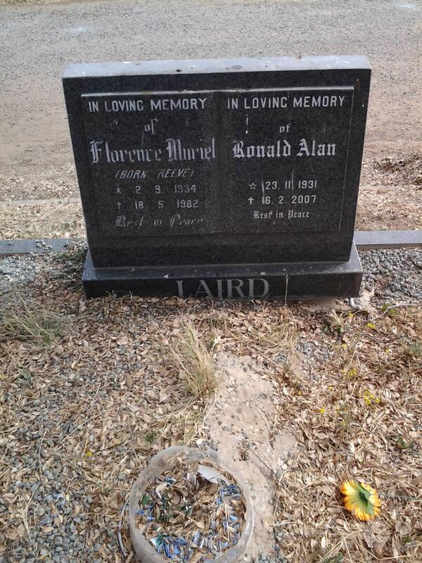 LAIRD Ronald Alan 1931-2007 & Florence Muriel REEVE 1934-1982