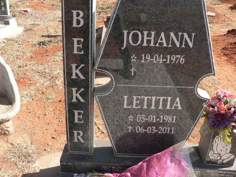 BEKKER Johan 1976- & Letitia 1981-2011