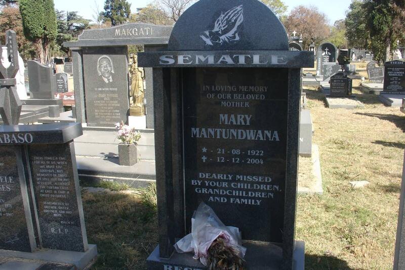 SEMATLE Mary Mantundwana 1922-2004