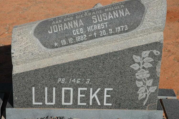 LUDEKE Johanna Susanna nee HERBST 1882-1973