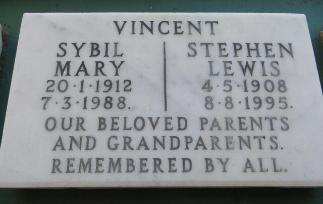 VINCENT Stephen Lewis 1908-1995 & Sybil Mary 1912-1988