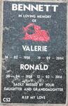 BENNETT Ronald 1950-2014 & Valerie 1955-2004