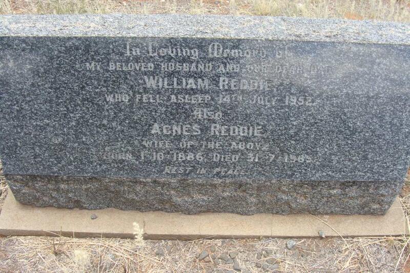 REDDIE William -1952 & Agnes 1886-1965