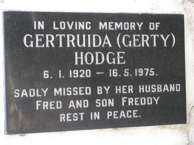 HODGE Gertruida 1920-1975