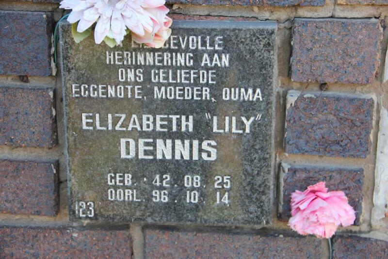 DENNIS Elizabeth 1942-1996