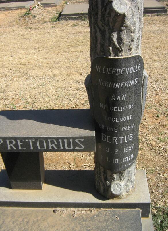 PRETORIUS Bertus 1937-1978