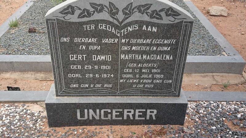 UNGERER Gert Dawid 1901-1974 & Martha Magdalena ALBERTS 1901-1969