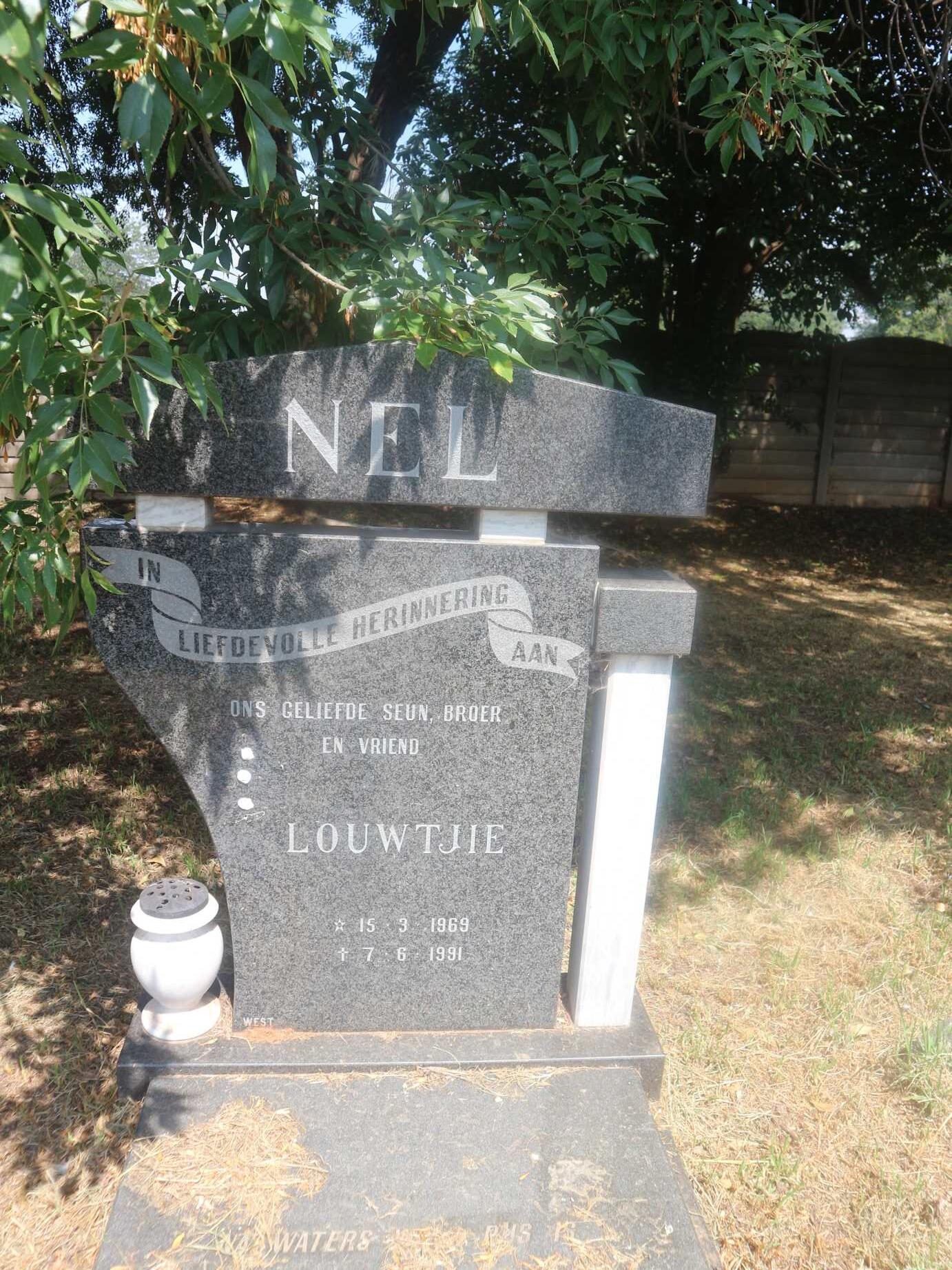 NEL Louwtjie 1969-1991