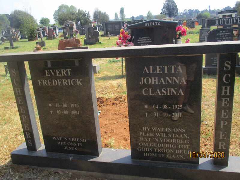 SCHEEPERS Evert Frederick 1920-2004 & Aletta Johanna Clasina 1925-2011