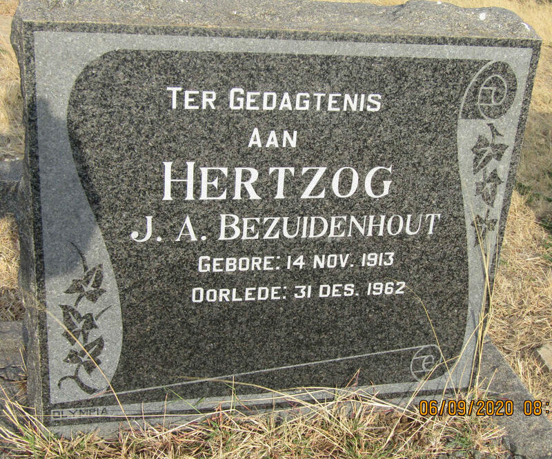 HERTZOG J.A. Bezuidenhout 1913-1962