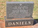 DANIELS Lennie 1922-2004